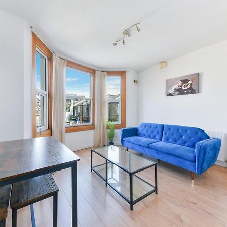 Cozy 1-Bed Apartment In Brixton Londen Buitenkant foto
